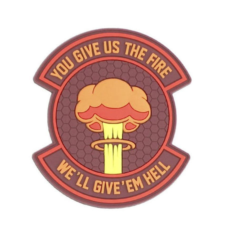 Patch WE GIVE 'EM HELL Rouge