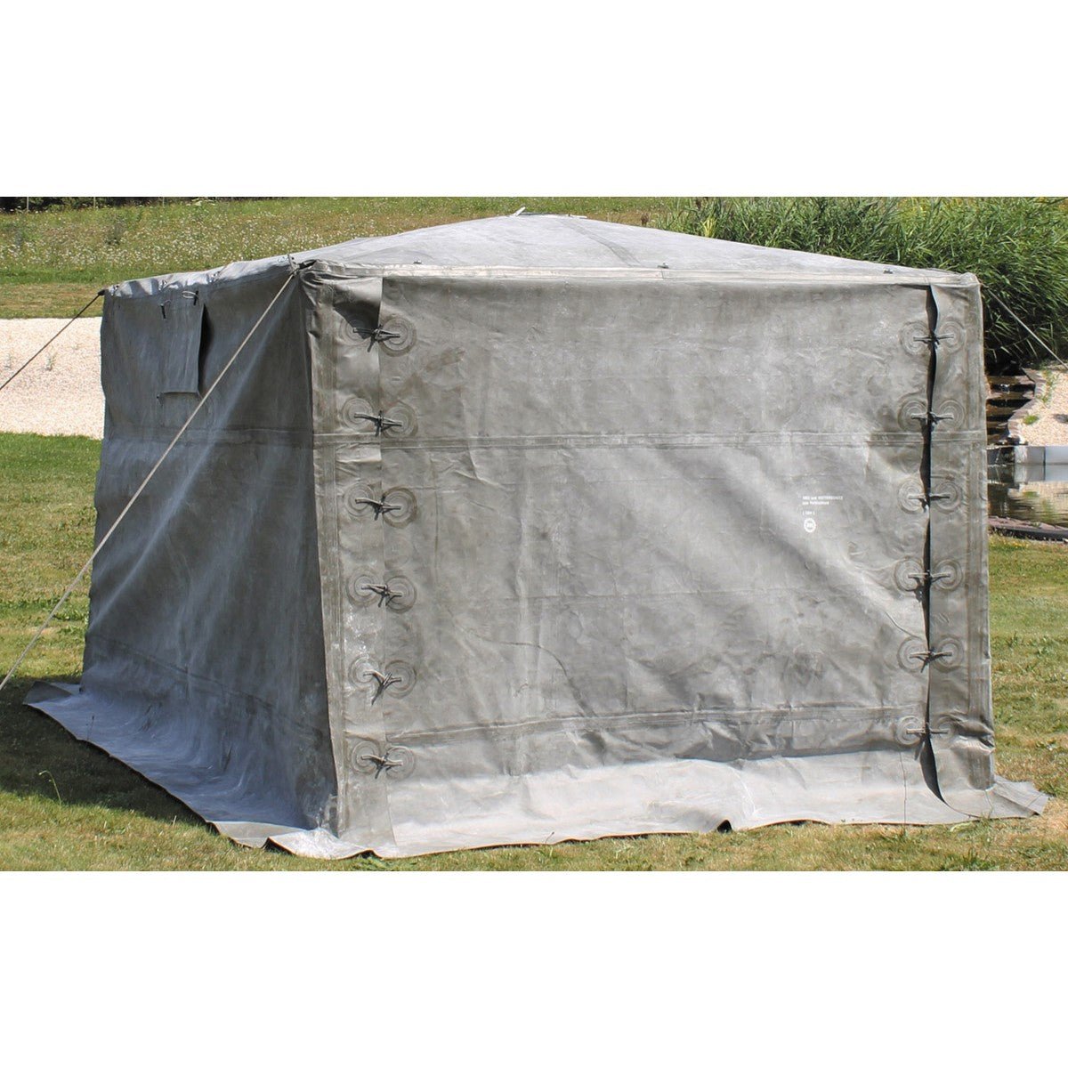 Tente de protection Original Militär pour Cuisine de Campagne